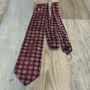 JoS A Bank Signature Collection Men Dress Silk Tie Dark Red Blue Tan L57"  W3.5"